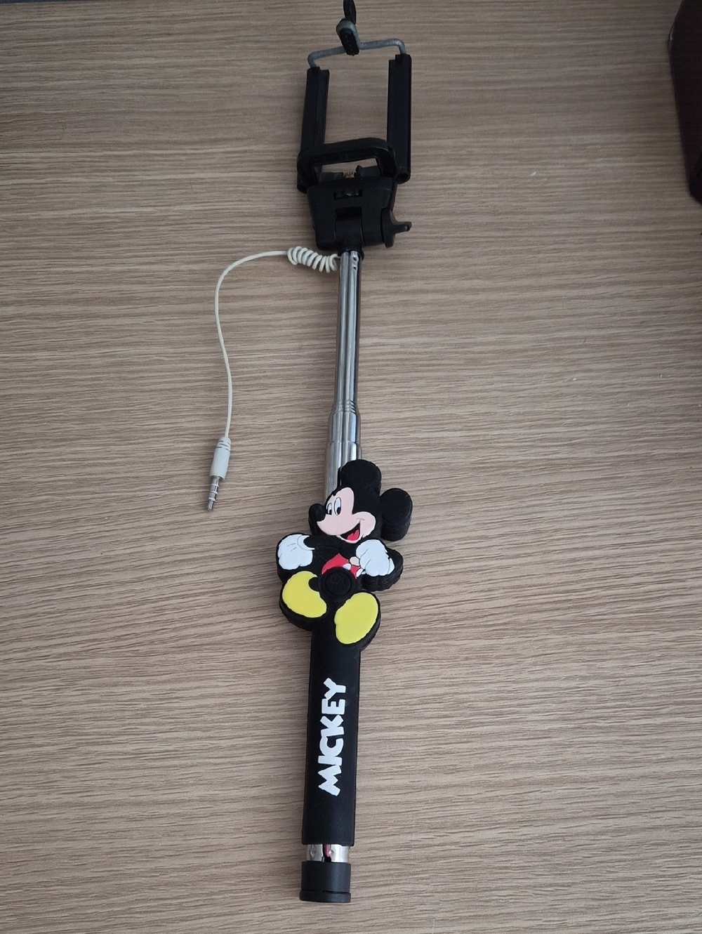 Mickey Mouse Wired Selfie Stick - Black